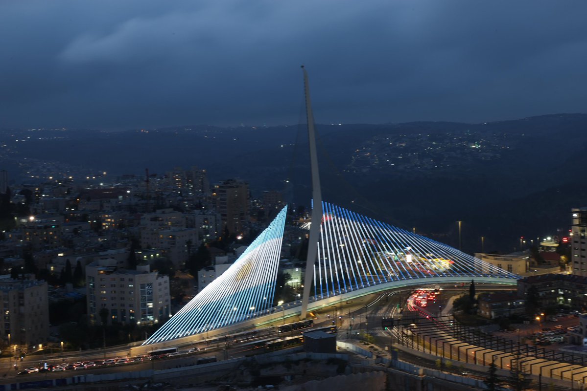 إسرائيل بالعربية tweet media