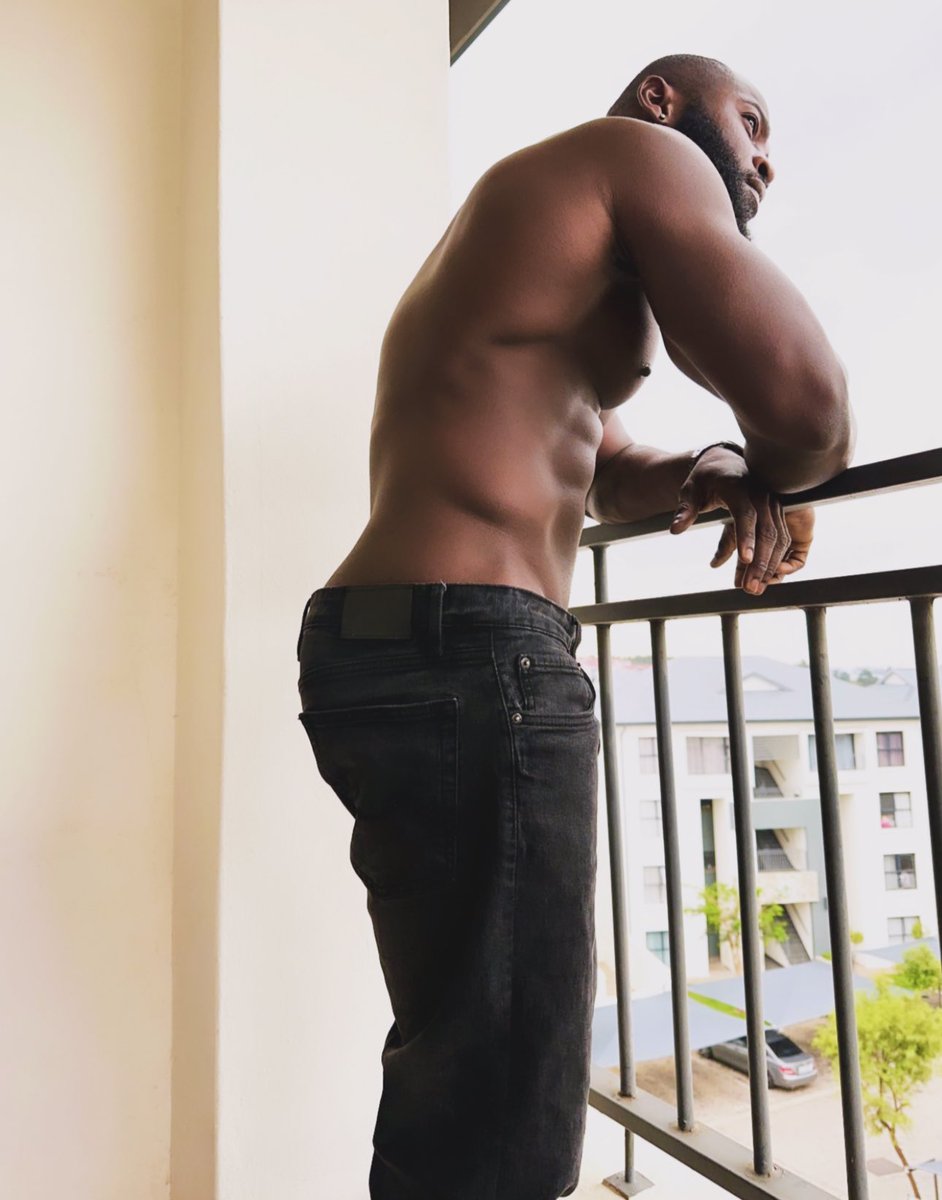 paulinhowolf14's tweet image. Sunday’s vibe..😮‍💨🤯😎🤪😊
‘’
- Happy Sunday fam.🫵🏿🖤🩶🤎🫶🏿🙏🏿💰💪🏿
- 🔥💥🥵🍫…..
‘’
#sundayfunday  #hotboy #hotguy #sexy #explore