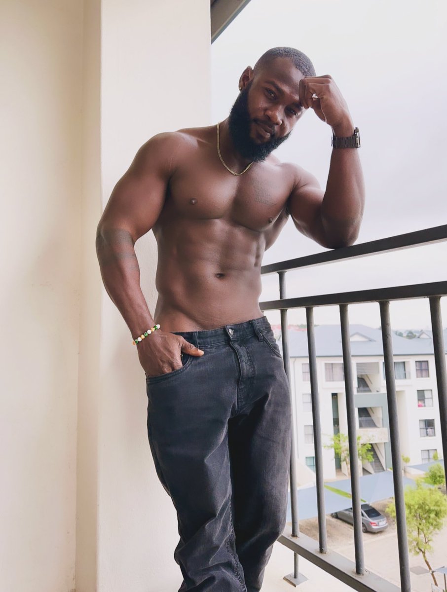 paulinhowolf14's tweet image. Sunday’s vibe..😮‍💨🤯😎🤪😊
‘’
- Happy Sunday fam.🫵🏿🖤🩶🤎🫶🏿🙏🏿💰💪🏿
- 🔥💥🥵🍫…..
‘’
#sundayfunday  #hotboy #hotguy #sexy #explore