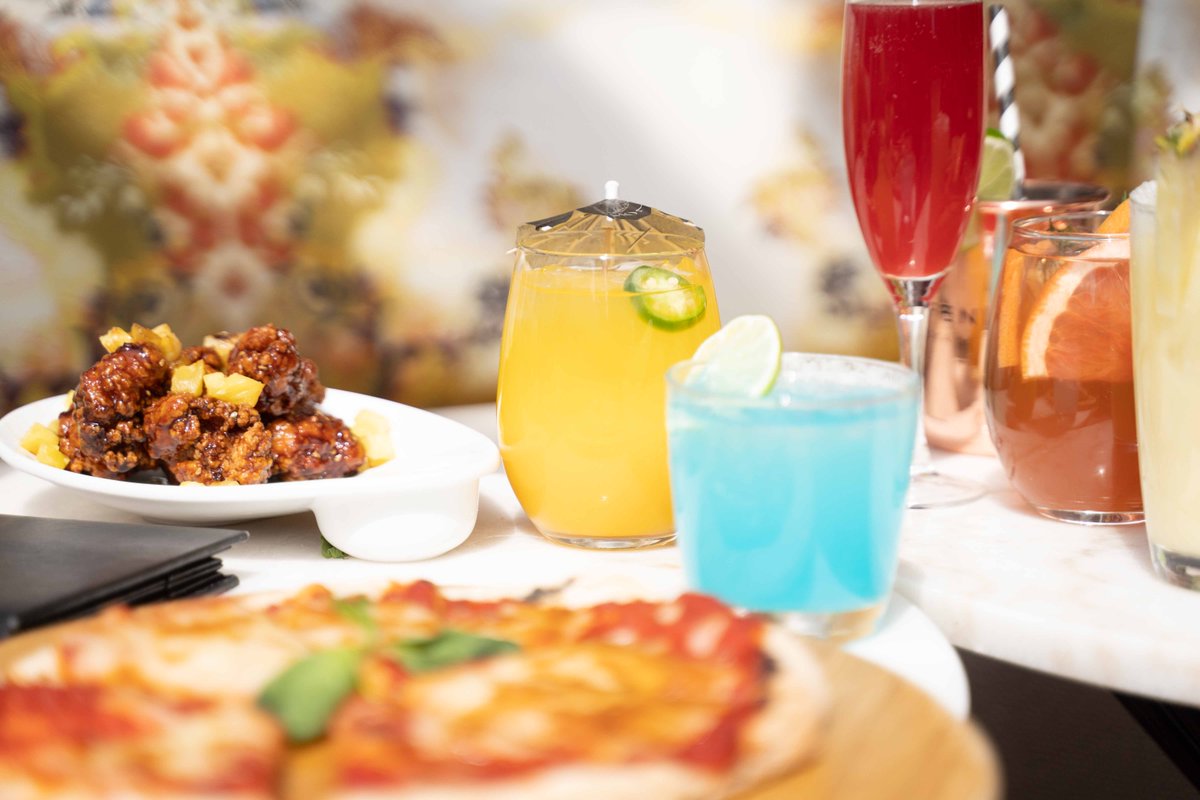 MonarchLounge's tweet image. Slow down, order more, stay awhile 🍽️. Doors open at 2pm. 

#sundays #sunday #sundayfunday #brunch #weekend #weekendvibes