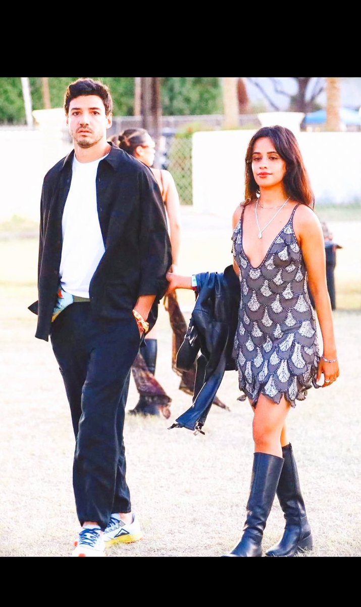 alineramos111 tweet media