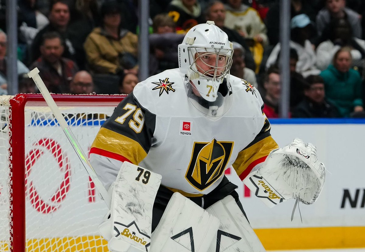 PuckEmpire tweet media