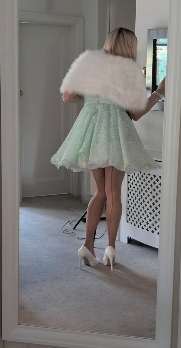 rebeka ruffles tweet media