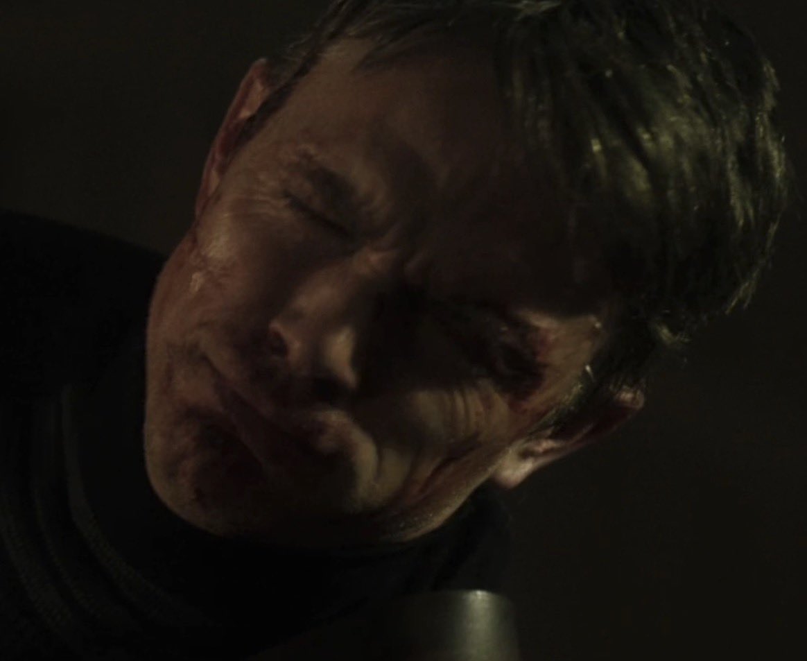 bullseye lover 𖣠 tweet media