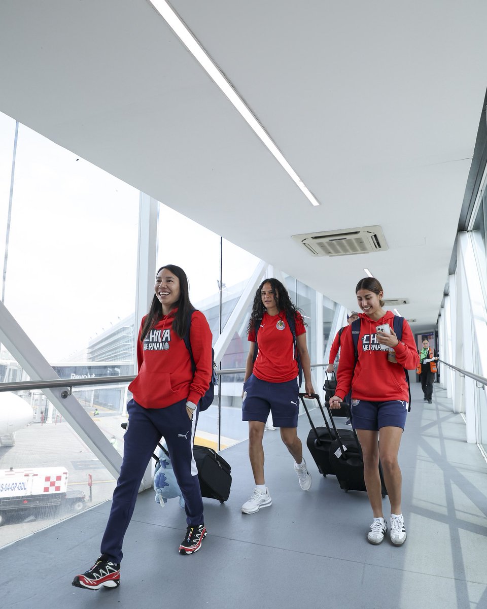 ChivasFemenil's tweet image. ¡Vámonos a Juárez! 🛫
