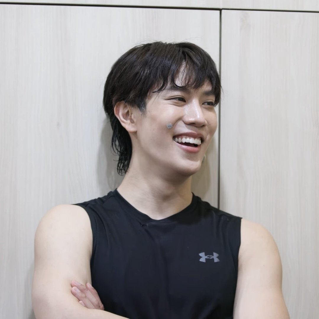 timi ☆ tweet media