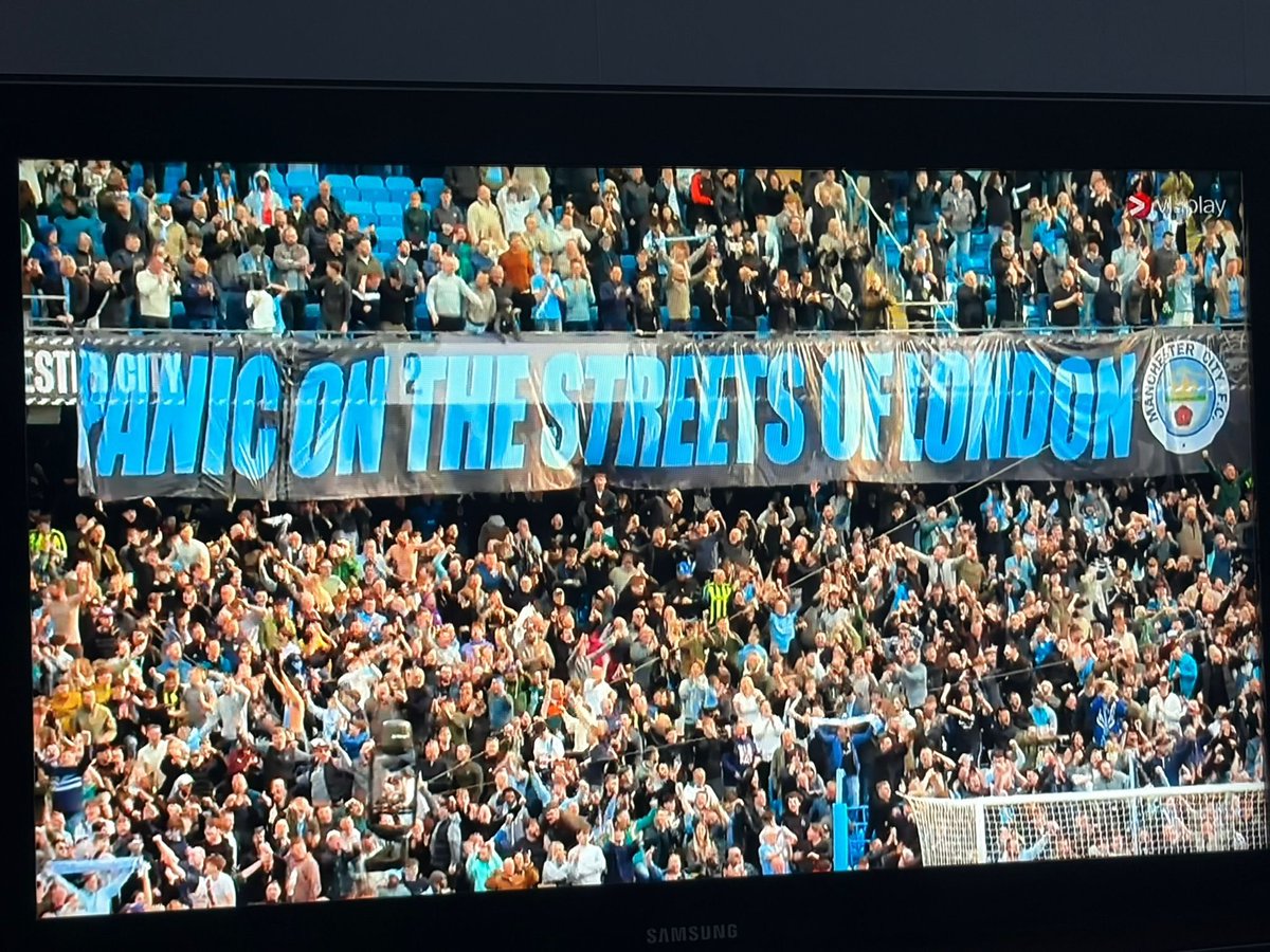 Morrissey and Wine tweet media