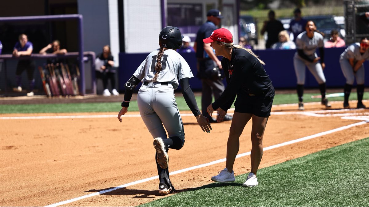 Austin Peay Softball tweet media