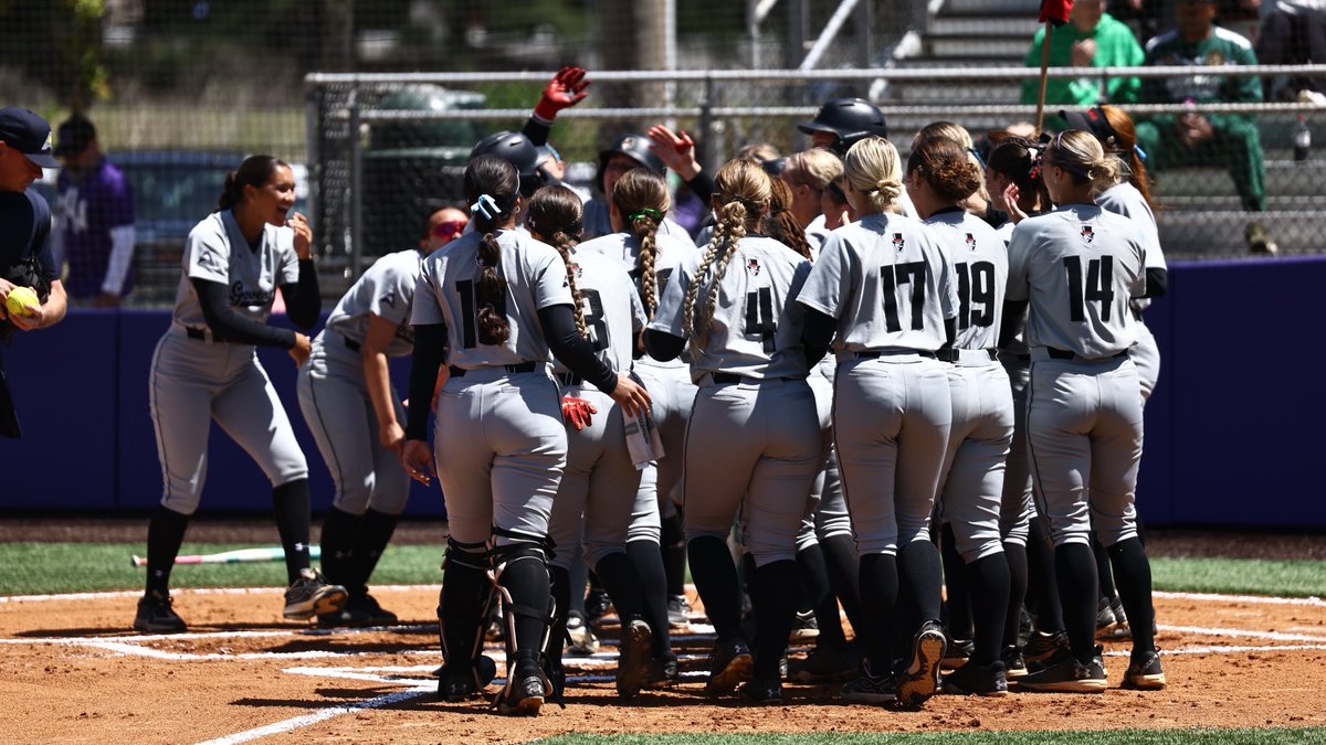 Austin Peay Softball tweet media