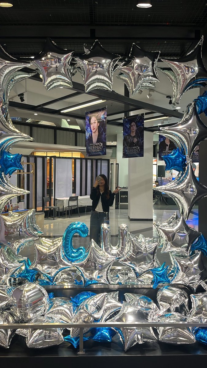 ออออมอ tweet media