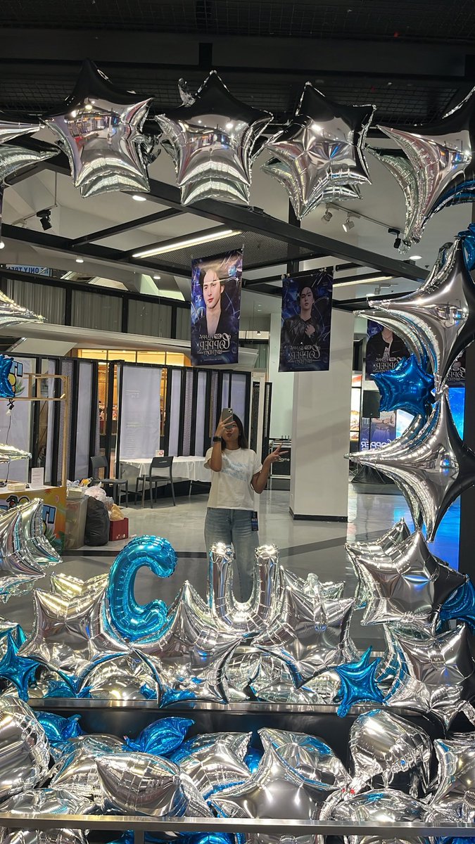 ออออมอ tweet media