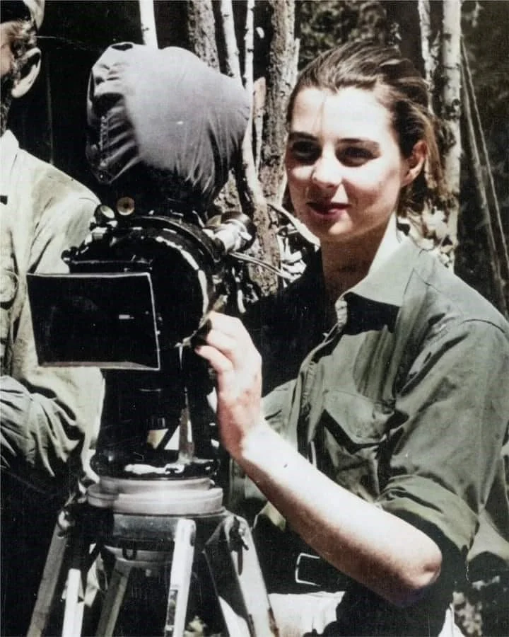 ultras_antifaa's tweet photo. Today is the birthday of Monika Ertl.

Known as “the woman who avenged Che Guevara,” Monika Ertl was the daughter of Hans Ertl, one of Nazi Germany’s leading propaganda filmmakers. After the Second World War, she fled to Bolivia with her family, like many nazi fugitives. Her father continued to associate there with figures such as Klaus Barbie, the Nazi war criminal known as the “Butcher of Lyon.”

However, Monika turned her back on everything that environment represented. In the late 1960s, affected by poverty and injustice in Bolivia, she broke away from the fascist world around her father and became radicalized. After Che Guevara was killed in Bolivia, she joined the National Liberation Army (ELN) that he had founded. Her codename was now “Imilla,” meaning “Little Girl” in an Indigenous language.

The event that made Monika Ertl known worldwide took place on April 1, 1971: the killing of Roberto Quintanilla, Bolivia’s consul in Hamburg and a former intelligence official considered one of those chiefly responsible for Che Guevara’s death. Quintanilla was one of the men who posed beside Che Guevara’s lifeless body and gave the order for his hands to be cut off.

Monika entered the consulate building in Hamburg disguised as an elegant woman. When she came face to face with Quintanilla, she drew her weapon and shot him three times. In the note she left at the scene were the words: “Hasta la victoria o muerte.” This act echoed worldwide as “Che’s revenge.”

After the assassination, Monika returned to Bolivia and continued underground activities. One of her biggest targets was to kidnap Nazi war criminal Klaus Barbie, an old friend of her father who at that time was advising the Bolivian dictatorship.

However, on May 12, 1973, she was ambushed by Bolivian security forces. She was killed in a clash in the streets of La Paz. Her grave was kept secret and her body was never handed over to her family.

Monika Ertl became one of the most extreme examples of devotion to a cause by rejecting her origins and privileged life. As both a German and a Bolivian revolutionary, she became one of the symbols of the anti-fascist bridge between Europe and Latin America.