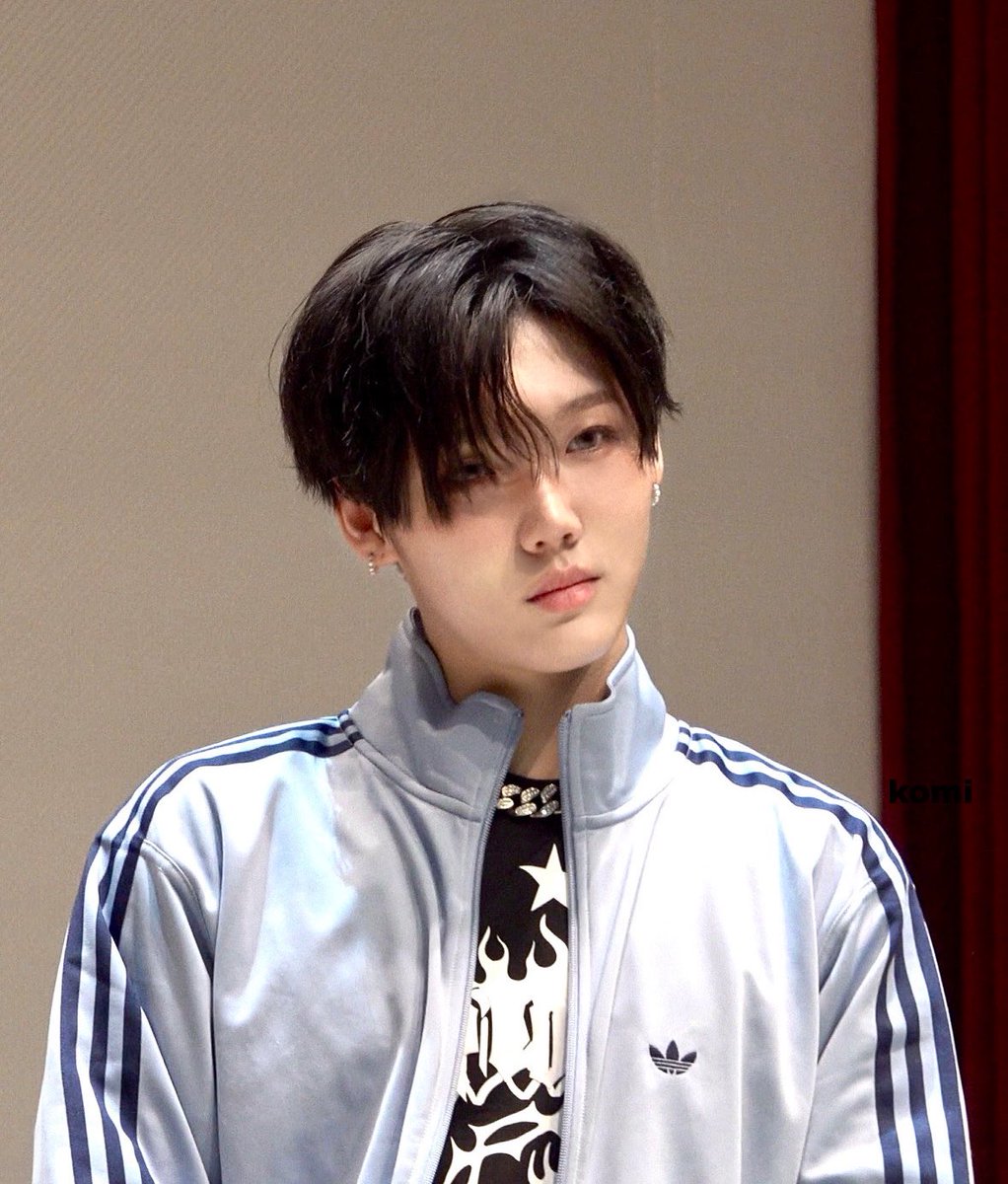 renkomi.. tweet media