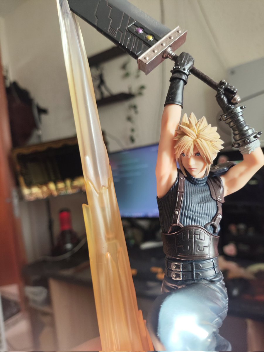 nilandiojose's tweet image. #cloud #finalfantasyvii