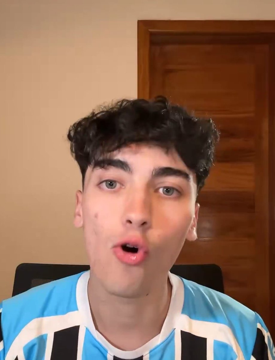 Já coloquei um no cuzinho