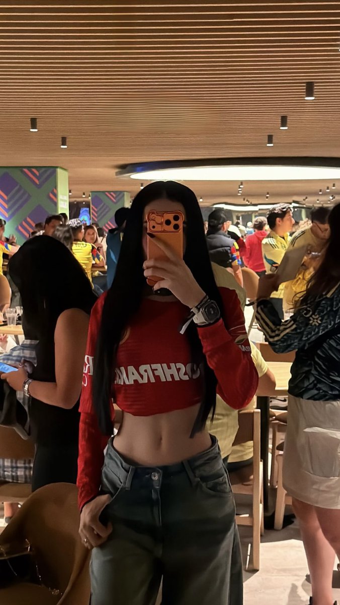 La niña fresa 🍓 tweet media