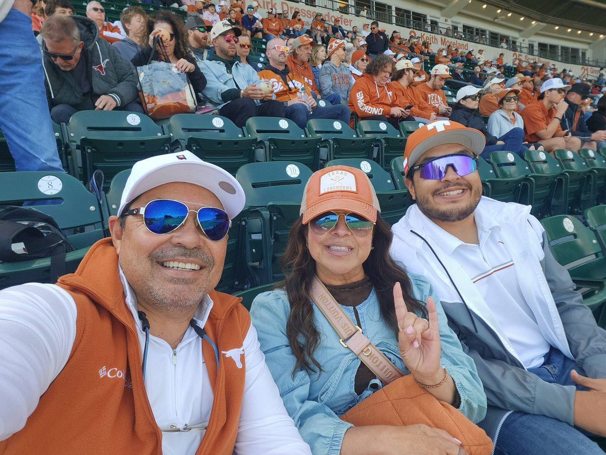 Tfranco78613's tweet photo. Raised at the Disch @TexasBaseball https://t.co/QGEe3bn58k