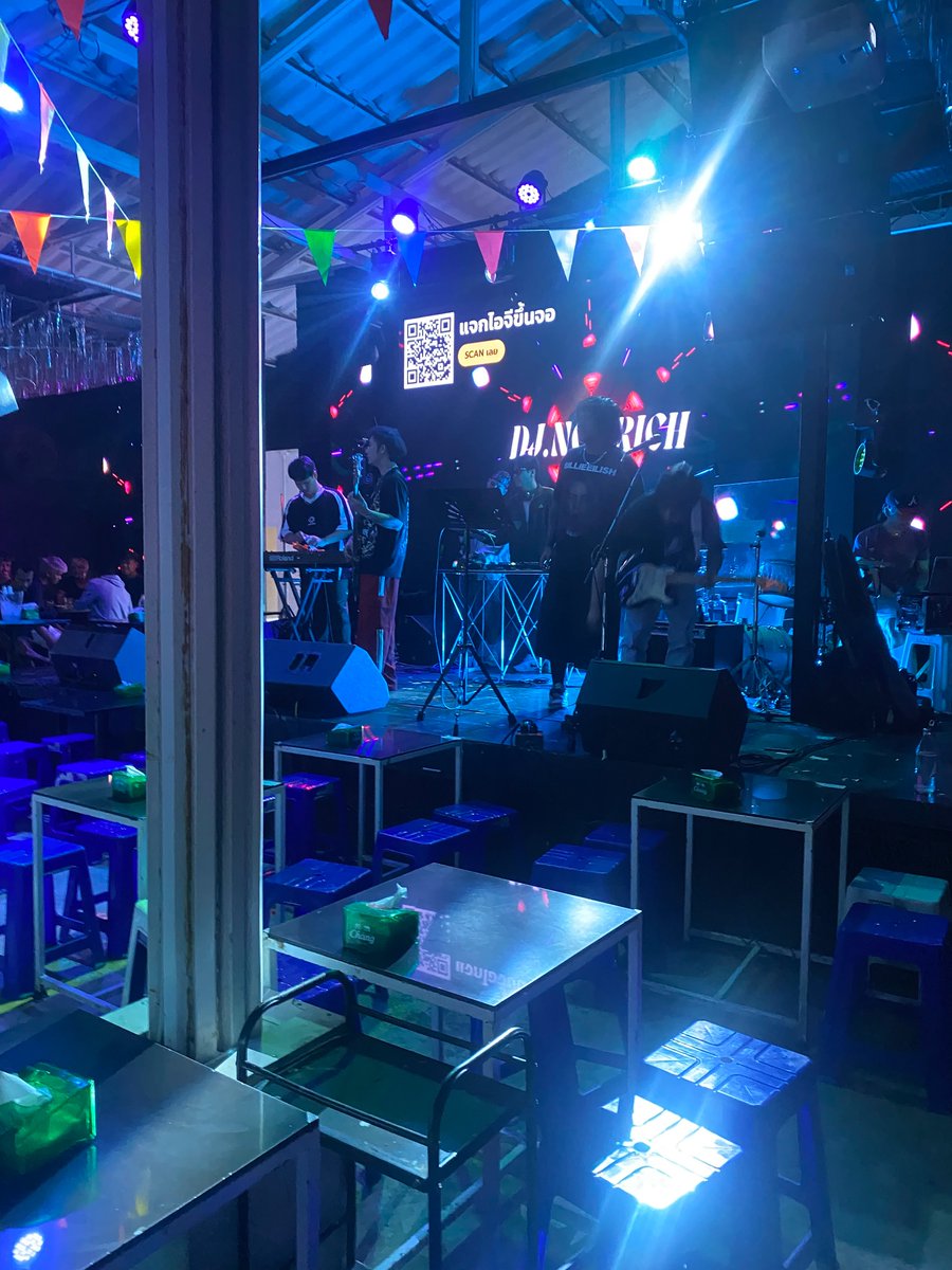 F For the first tweet media