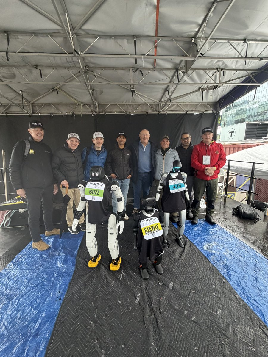 Martin Lowenthal tweet media