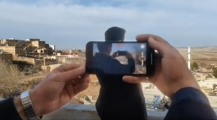 ninola2's tweet image. #UzakŞehir #backstage