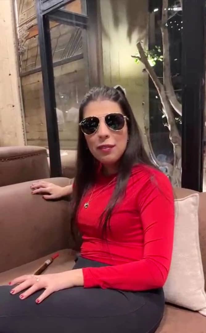 الشاعرة آية ناصر tweet media