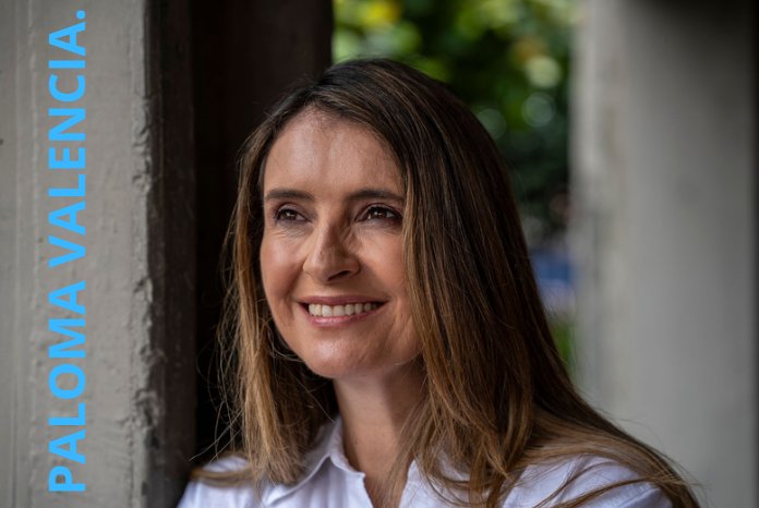 Cuando llegue el momento de votar, vale la pena hacerse una pregunta simple:

¿quién ha estado en contra de todas las reformas a favor de los pobres, y cambia el discurso solo en campañas?

PALOMA VALENCIA.
