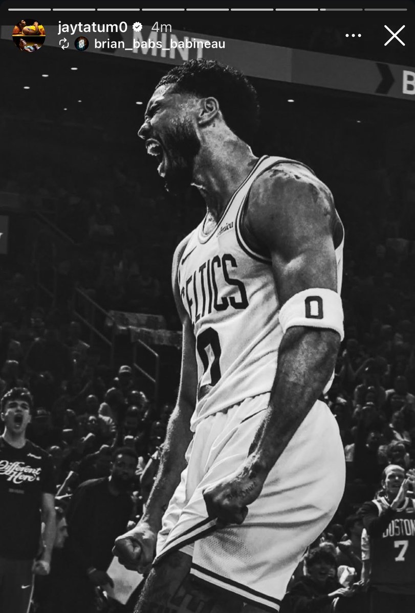 Riley ❄️ tweet media