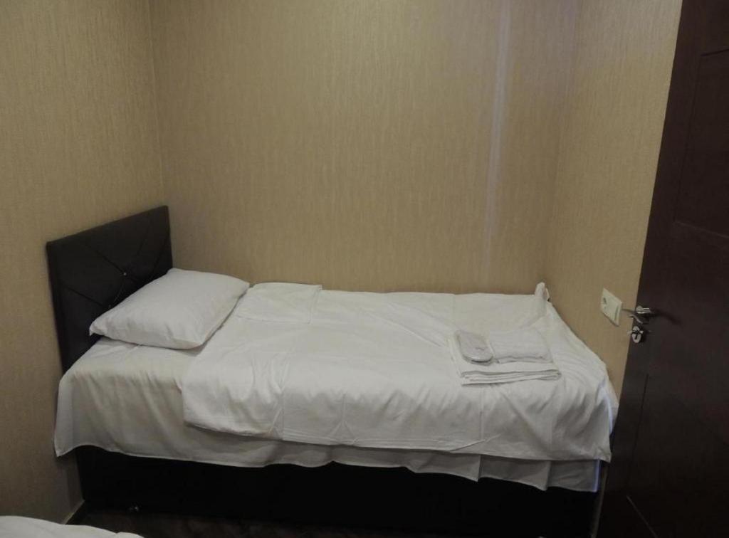 gtravel001's tweet image. #فندق_اليوم
Sea Towers Apart Hotel: اللوبي مش كبير، بس المعاملة حلوة، وطاقمهم يساعدك بتوصيات المطاعم البحرية 🍤🤤. #Foodie #Batumi

📞 للحجز تواصل واتساب 📱:  wa.me/995555553007