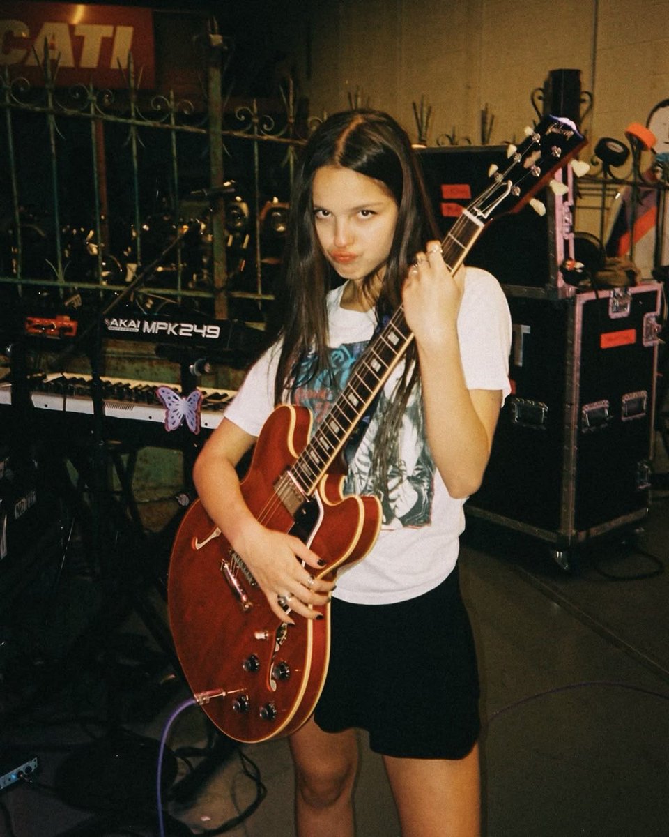 charm ࣪ ˖ 𖦹°⋆ tweet media