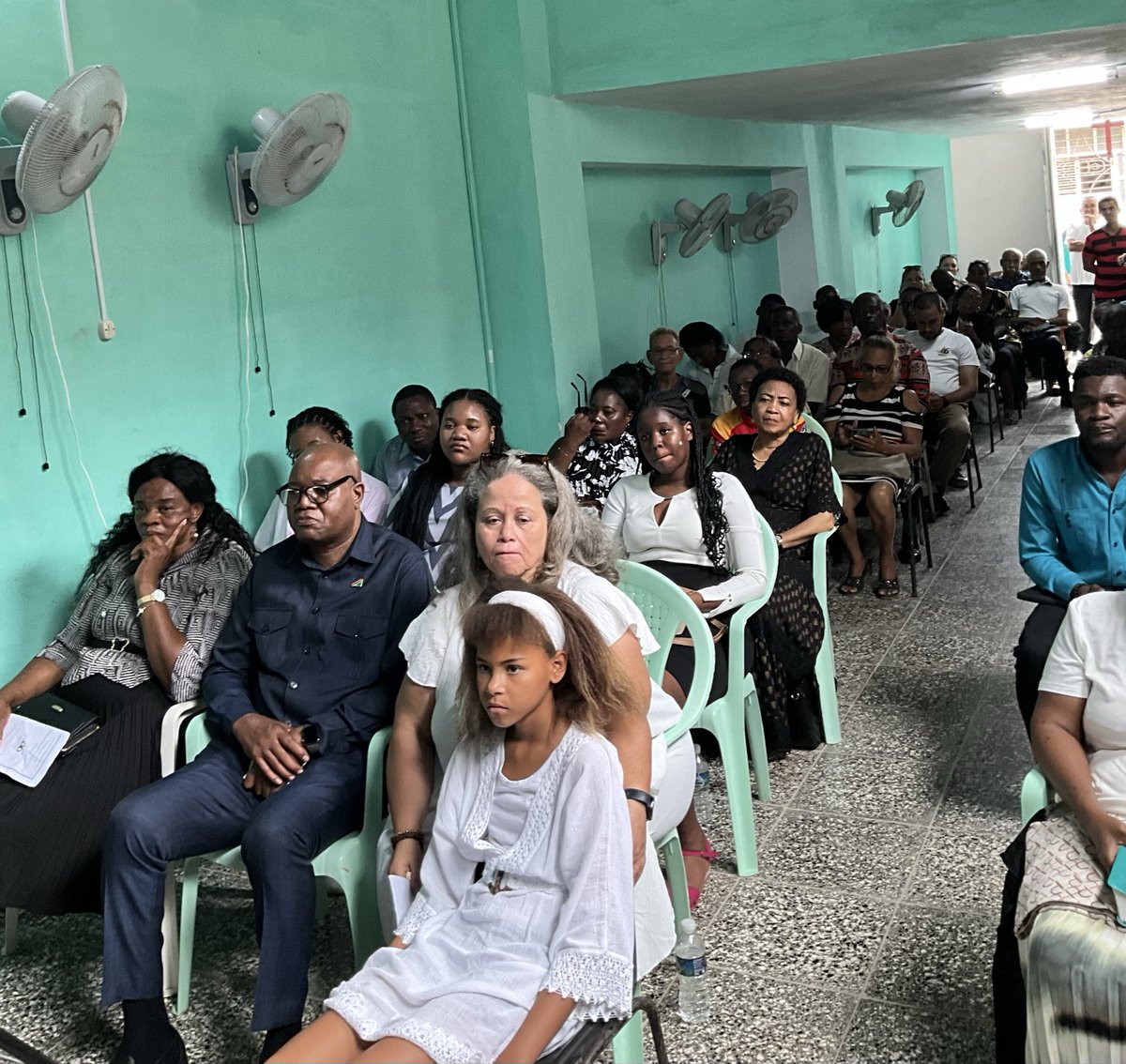 Embassy of the Republic of Zimbabwe in Cuba tweet media