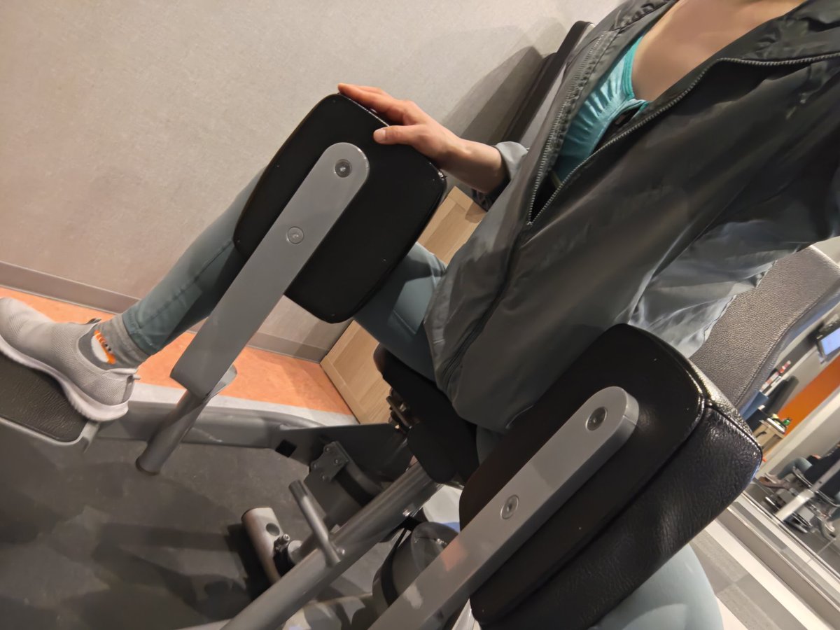 あき1224 tweet media