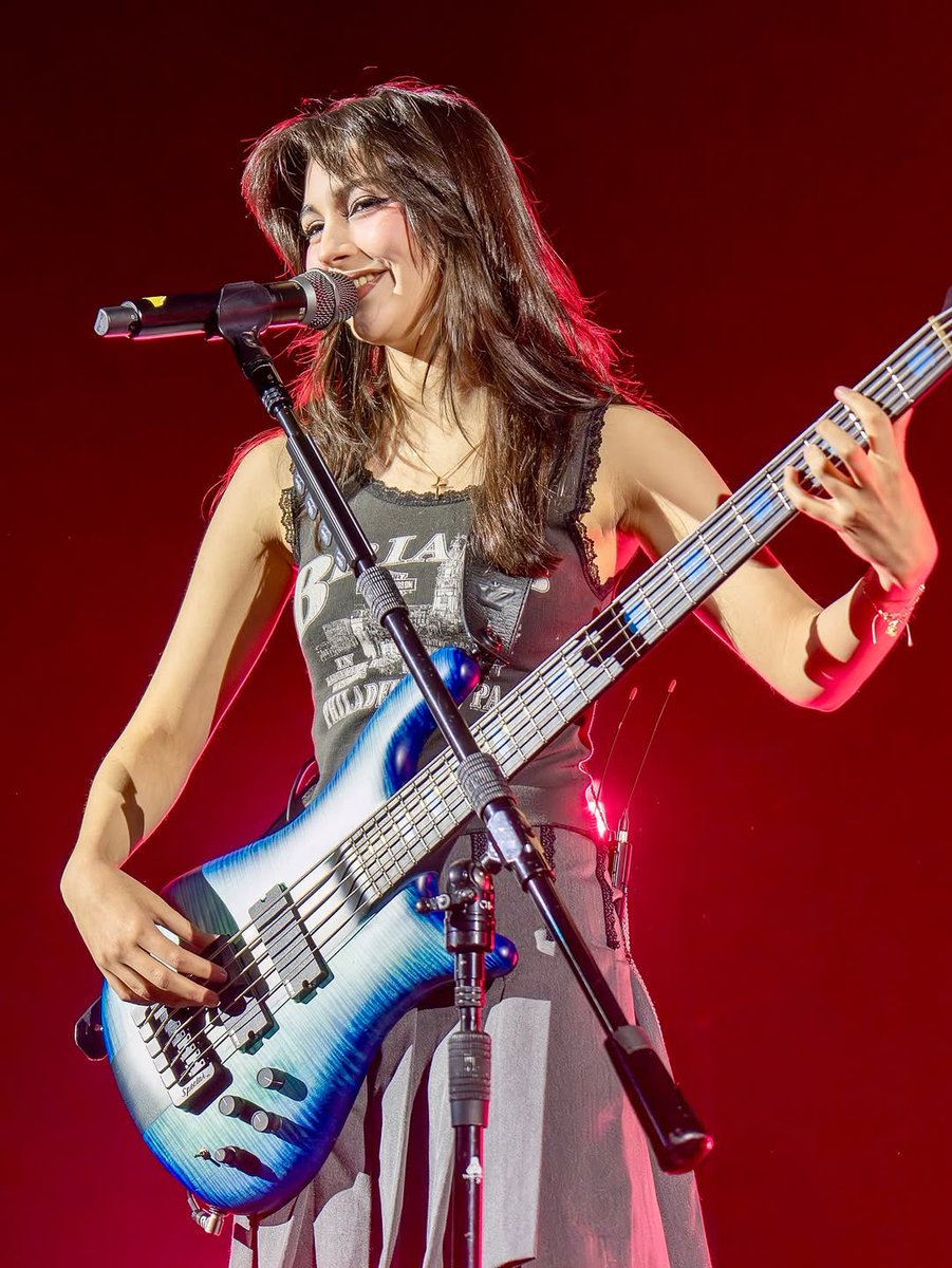 O SORRISO DELA 😩 que foto linda