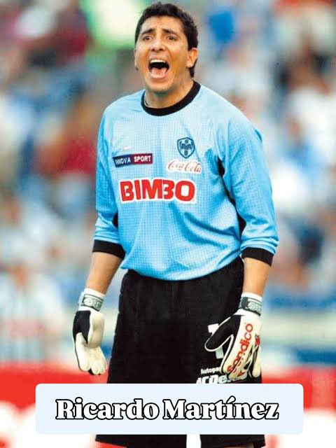 marcelogzzj's tweet photo. @Arefuerzosmty El mejor portero en la historia del Monterrey. https://t.co/Wu4BDw1180
