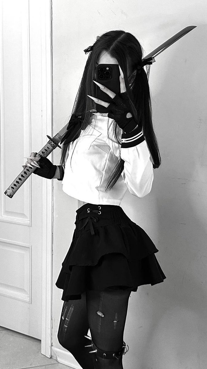 yyuliayuna's tweet photo. have a good sunday ~ https://t.co/gBzIWezyYD