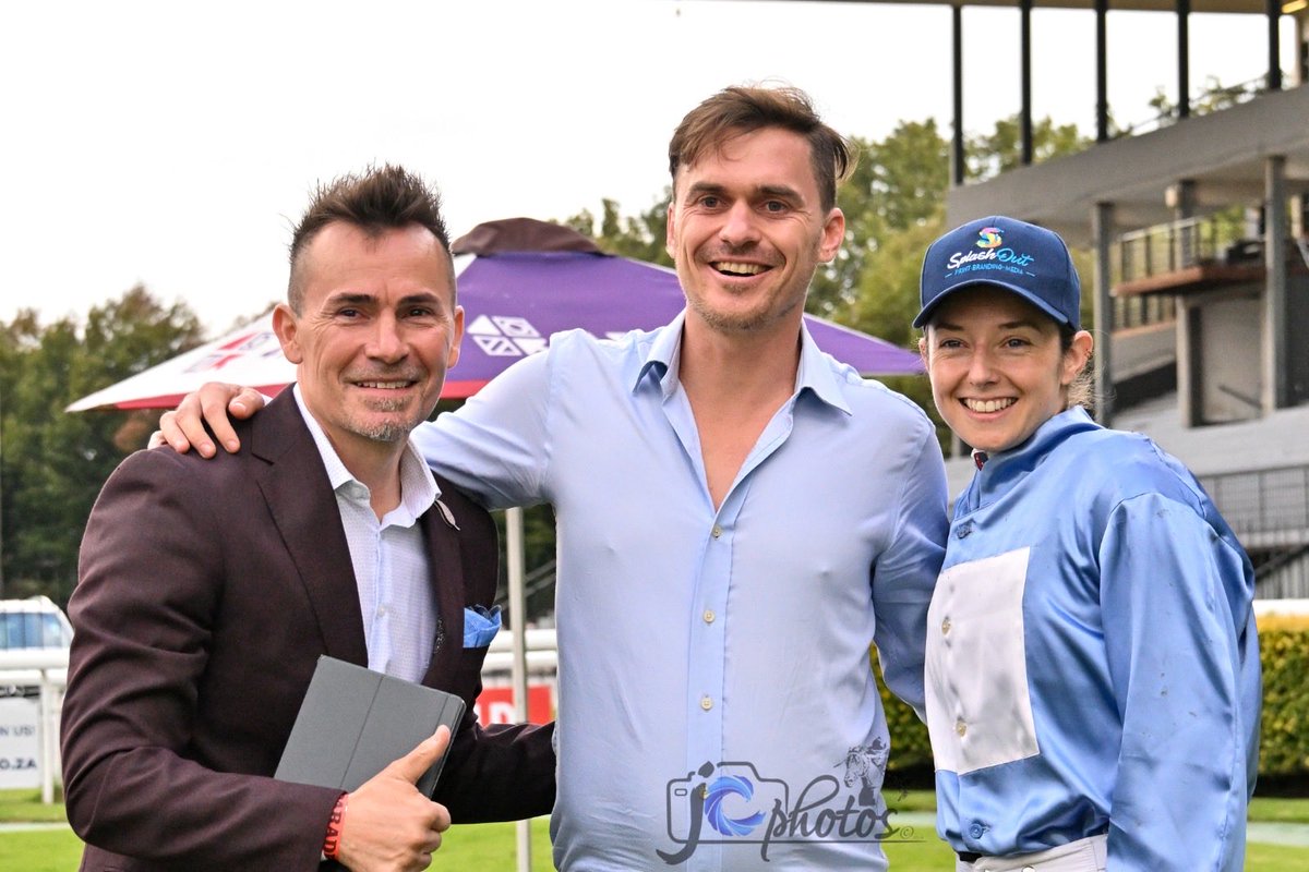 Mickaëlle Michel - ミカエルミシェル tweet media