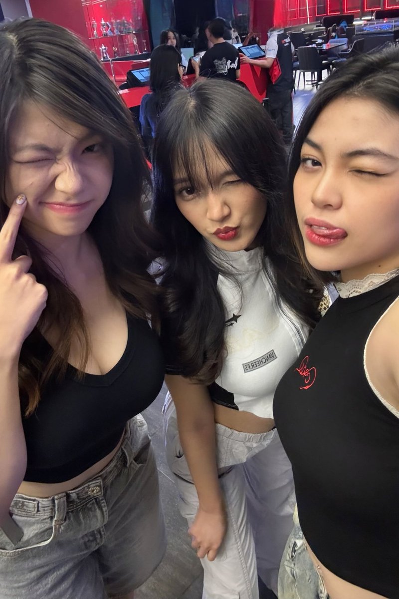 miselyolandaa29's tweet photo. https://t.co/idYB6wZsbL