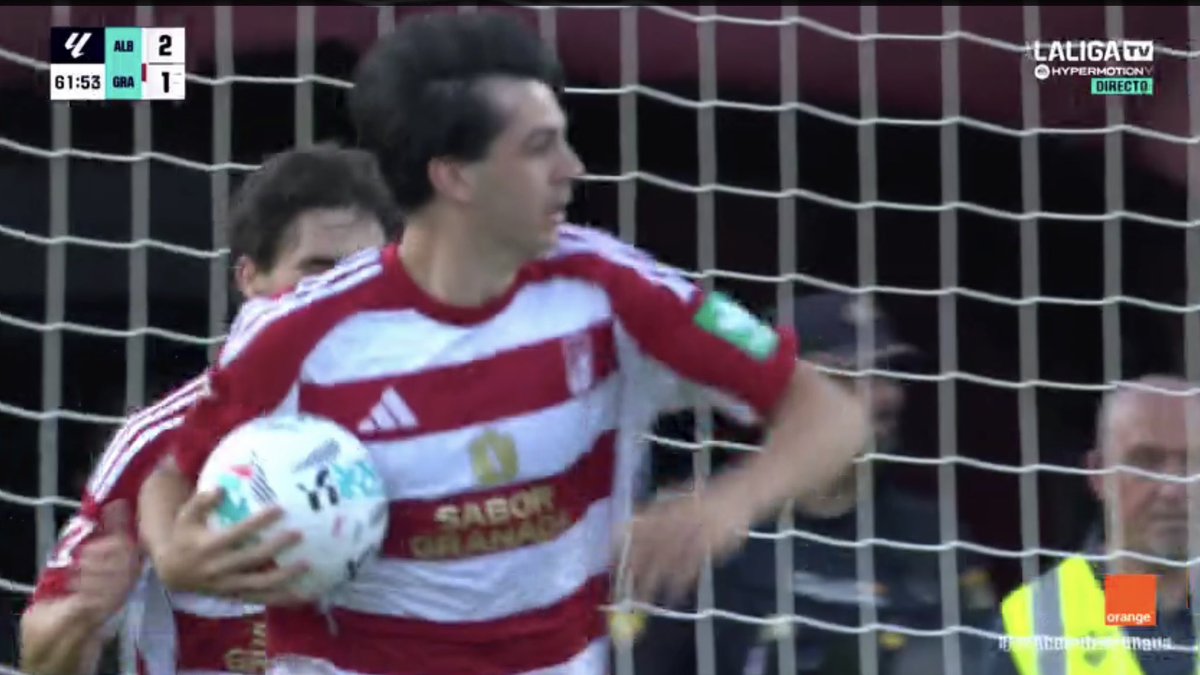 Alejandro Fernández tweet media