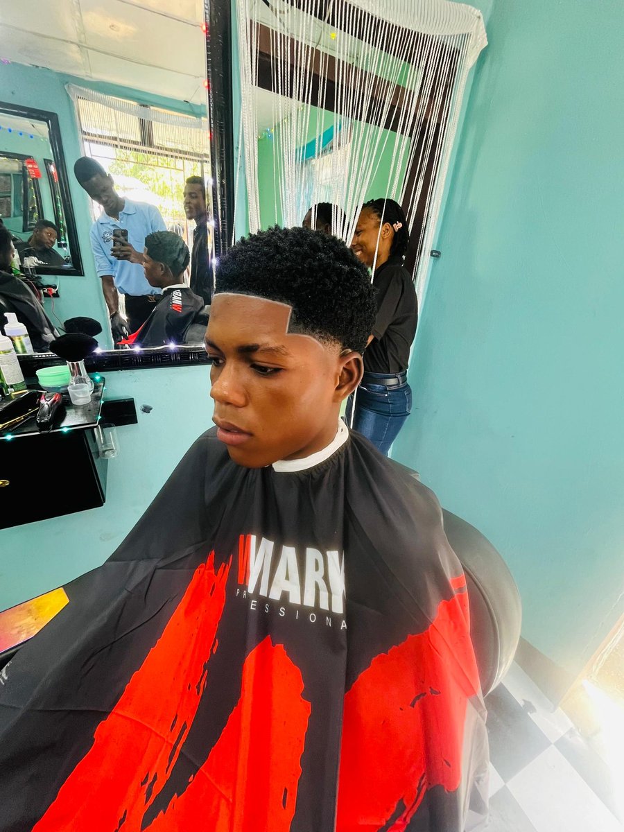 HaitianHODL's tweet photo. A new business in Haiti just started accepting Bitcoin ⚡️
This is how adoption grows: one merchant at a time.
We created an on-chain invoice so the global Bitcoin community can support this initiative.
👉 Contribute here: bc1qw8ded35kgwm42ncq2epmprmsdzrye2tdtfe8wd
Real impact . https://t.co/8B199w5FiA