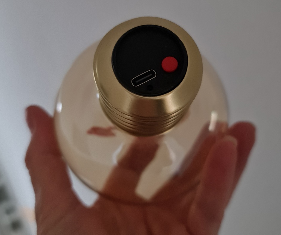 Tischdeko1's tweet image. tischdeko-online.de/led-dekobirne-… LED Deko-Glühbirne "LOVE" 💡❤️ dimmbar &amp;amp; stilvoll – perfekte Stimmung für jeden Raum! 🔌✨ #LED #Deko #Love #Licht #Wohnideen #Geschenk #Romantik #Interior #Stimmung -