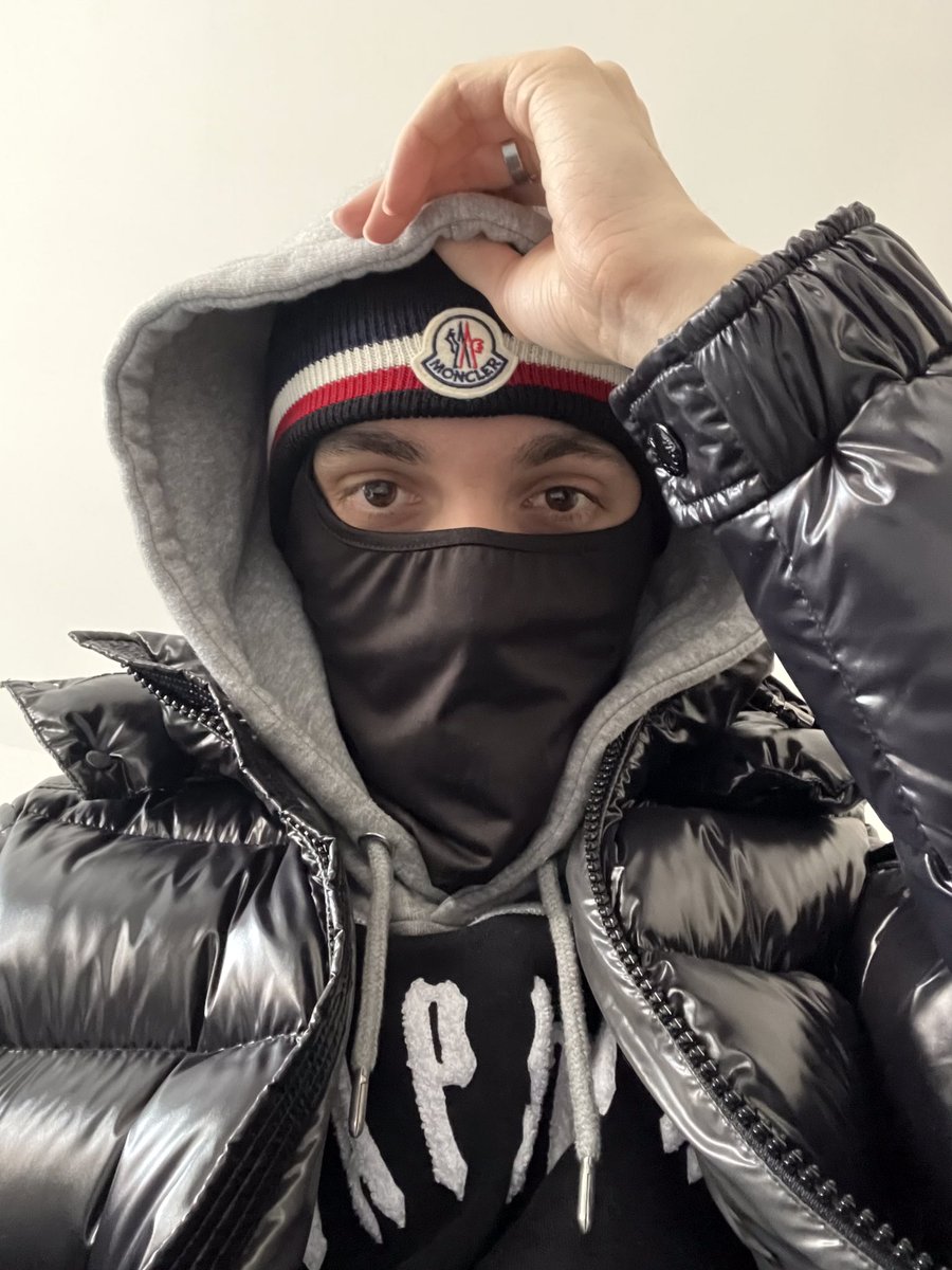 _MASTER_DAMIAN_'s tweet photo. ‼️RT GAME‼️

1/1/1 - 25 minutes 

1 comments max❗️

HELP ME DRAIN THE PATHETIC SUB❗️ https://t.co/CsWcJGqktd
