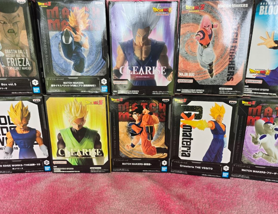 PrizeBots's tweet photo. A nice selection of Dragon Ball figures have arrived at the prize shop!

Over 60 different kinds of prizes stocked, and growing!

What kind of prizes do you want to see in the prize shop? https://t.co/NxSFjyrwfL