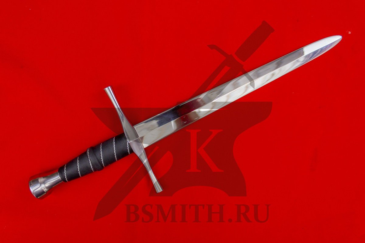 BsmithRu's tweet image. Кинжал дага с ножнами
"парирующий кинжал"
Параметры:
длина клинка 27-28 см
общая длина кинжала 41-42 см
масса 400-450 гр
Артикул 4607049
Цена и купить по ссылке:
#LARP #Кинжал #средневековье #фехтование #Эфес #Sword #blade #Hilt #Forge #Кузница #bsmith_ru bsmith.ru/catalo