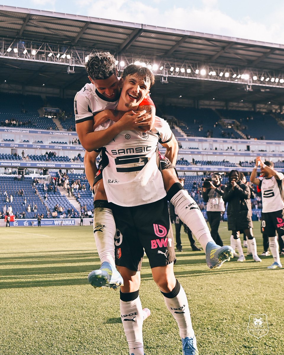 staderennais's tweet photo. https://t.co/HSg9k04pJi