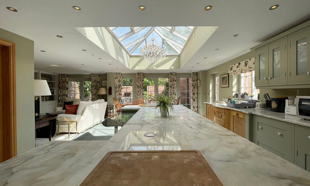 TheHolidayCots's tweet image. Pear Tree House is elegantly furnished throughout, offering a stylish setting for a relaxing stay. Sleeping up to 6 guests, it’s an ideal choice for families or groups looking to enjoy time together in a welcoming space.

🛏️ Sleeps 6
theholidaycottages.co.uk/north-yorkshir…

#HolidayHome #Family