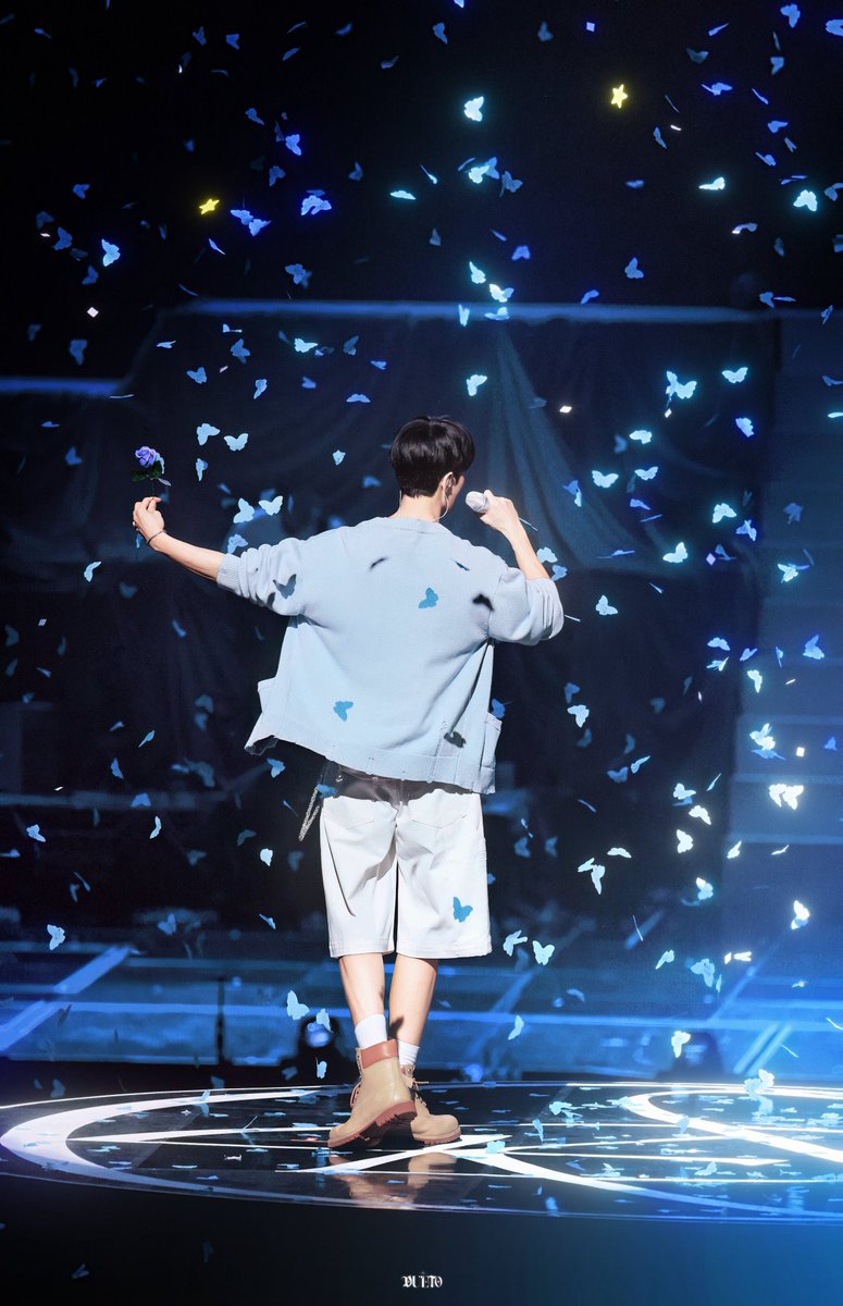 ☁️🎀 tweet media