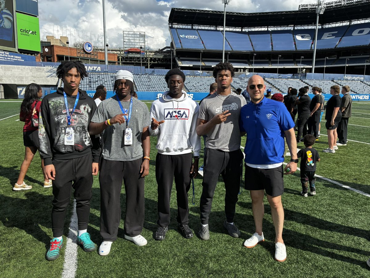 Quentin Hand tweet media