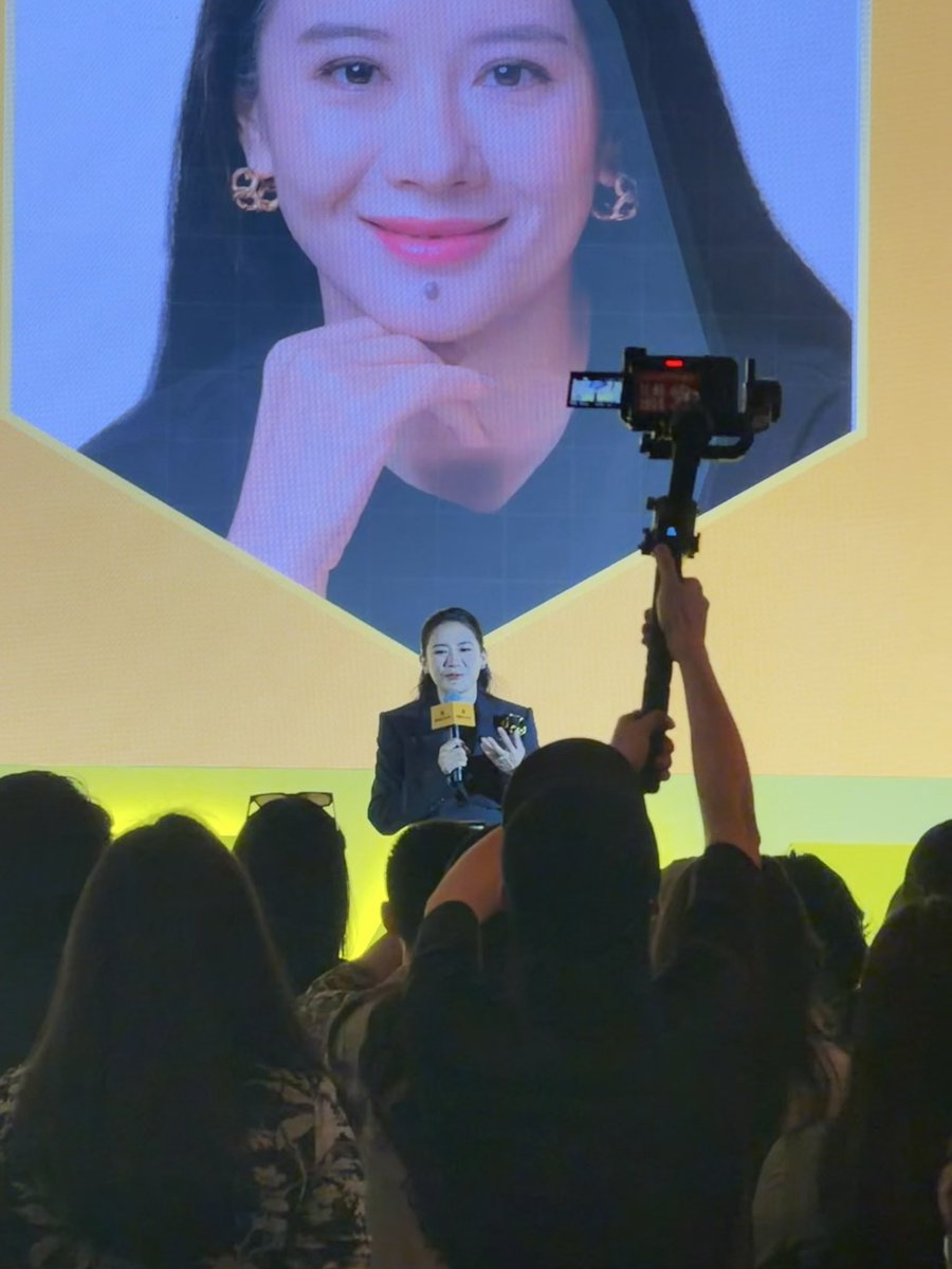 菠萝头🍍🔶BNB tweet media