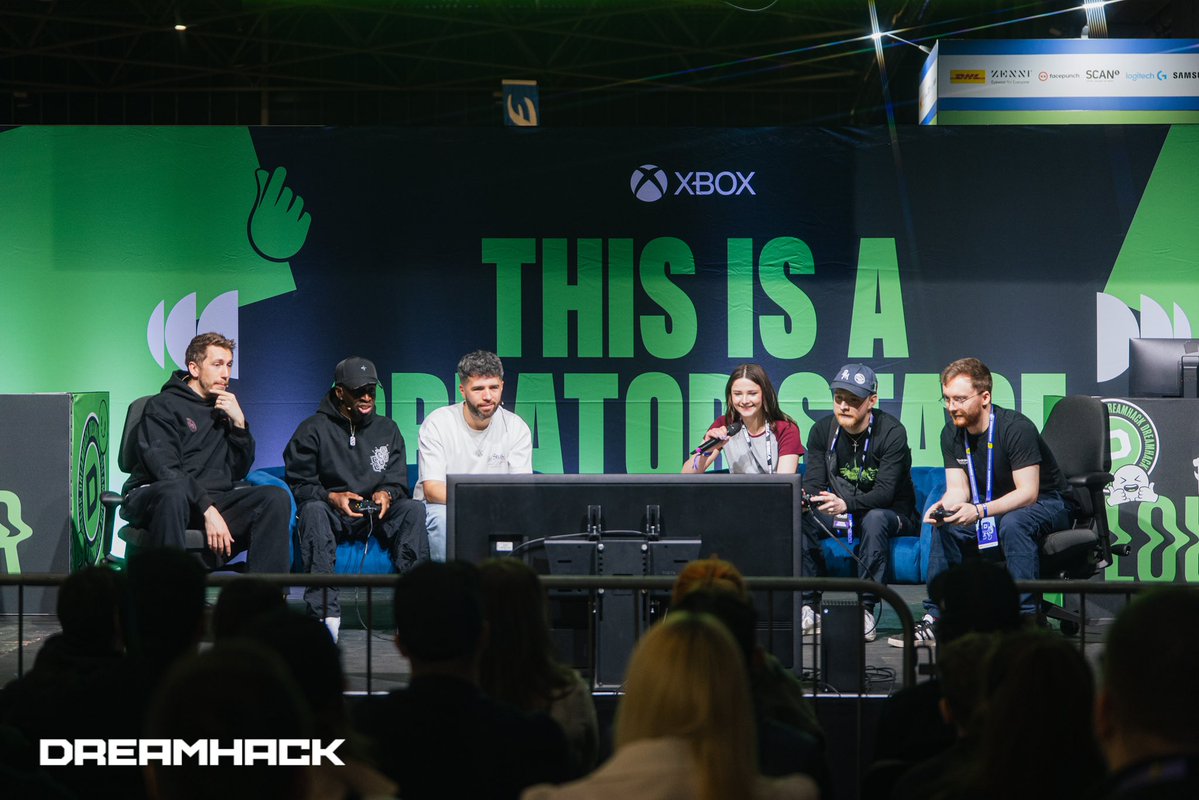 dez.ziau tweet media