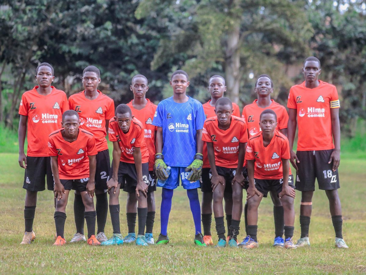 StMarysKitende's tweet photo. Interesting Match up in the FUFA Academies League as SMASK Soccer Academy faced off against Vipers SC Soccer Academy.

SMASK Soccer Academy won the game 4-0.

Hard luck Vipers SA 🙏😌

#EducationIsAPriority 
#SMASKSilverJubilee https://t.co/21UPuOGMg8