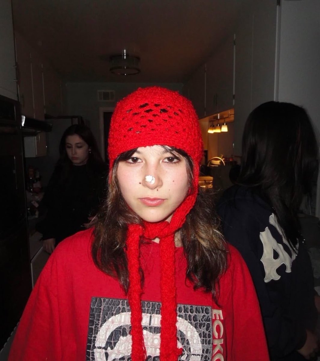 alysa archive tweet media